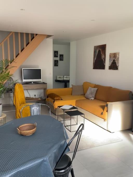 Le Gite Marie-Galante : Belle Maison D'Hotes Avec Acces Piscine En Ete Lanmeur Εξωτερικό φωτογραφία